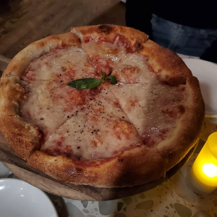 photo of Coletta Margherita Pizza shared by @kris2476 on  08 Dec 2022 - review