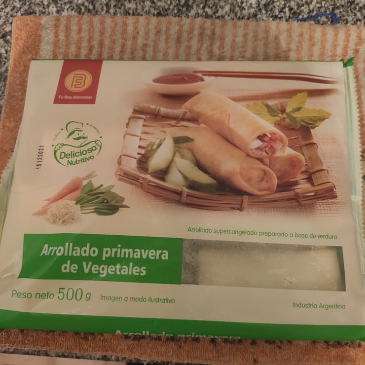 photo of Fu bao alimentos Arollado primavera de vegetales shared by @nanaaseven on  01 Mar 2021 - review