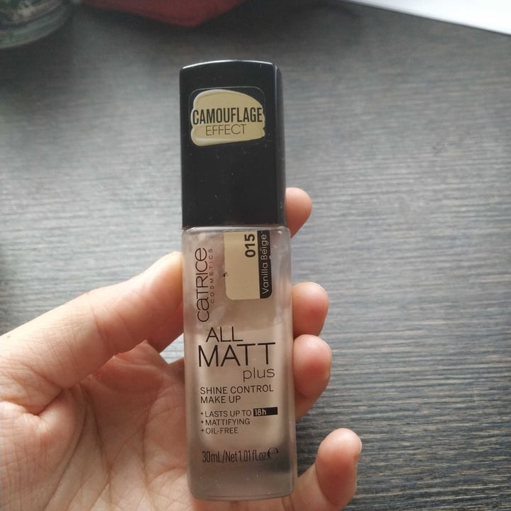 photo of Catrice Cosmetics All Matt Plus Shine Control Make Up shared by @carlabrion on  25 Jan 2021 - review