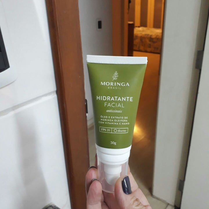 review photo of Moringa Brasil Hidratante facial antissinais shared by @lelis on 04 May 2022 - review