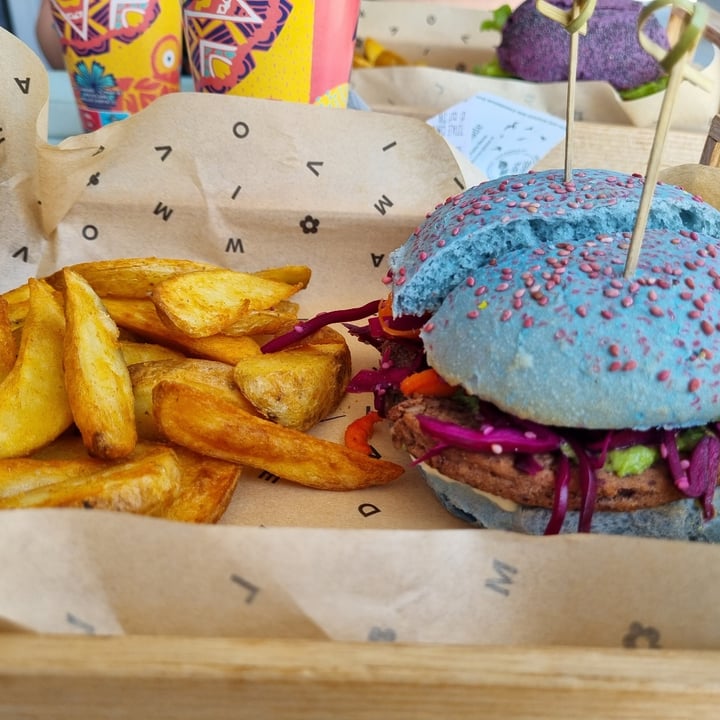 review photo of Flower Burger I Puffi Burger shared by @ellasyoga on 25 Aug 2022 - review