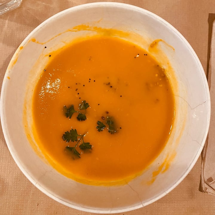 photo of INTEGRAL Crema de boniato, cebolla y zanahoria shared by @neil on  12 Mar 2022 - review