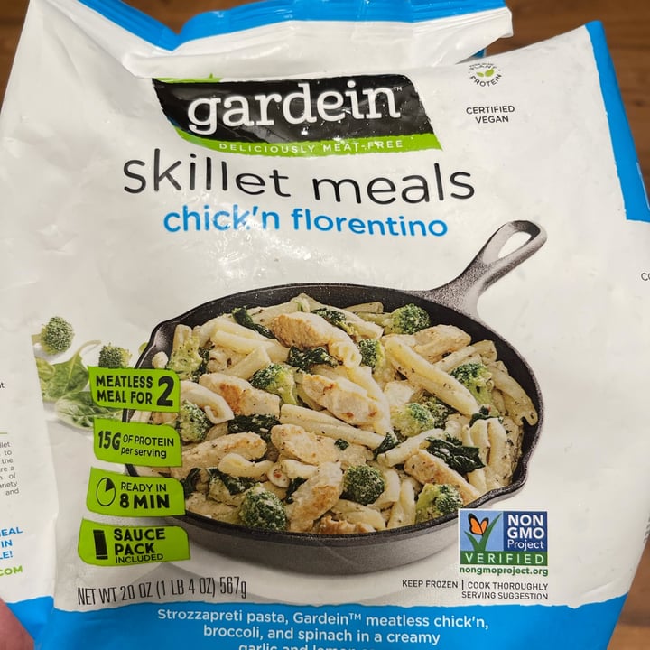 photo of Gardein Skillet Meals Chick’n Florentino shared by @greenjolene on  10 Dec 2021 - review