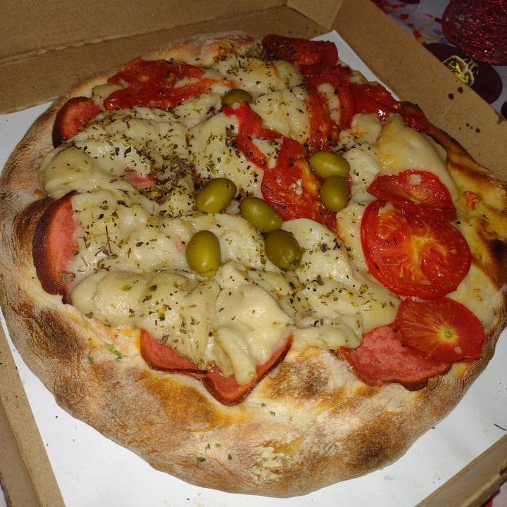 review photo of Lontano Pizza Pizza napolitana shared by @julietab on 14 Dec 2021 - review