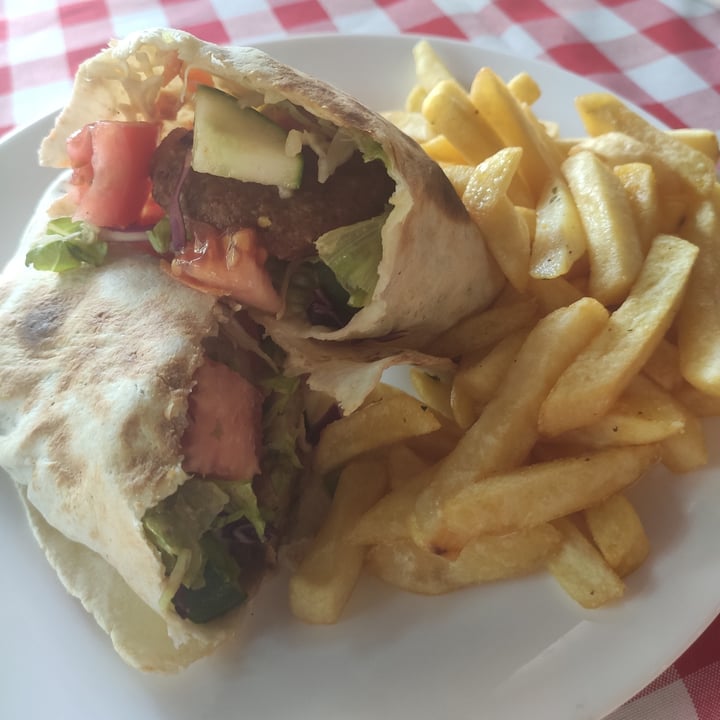photo of Food House Falafel Wrap shared by @elisaholmes on  18 Sep 2022 - review