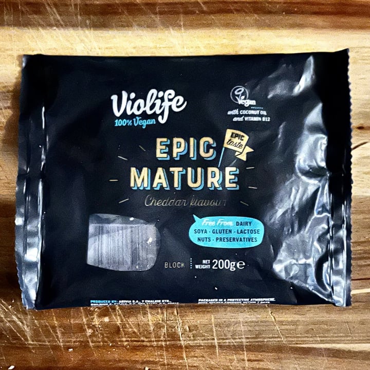 photo of Violife Epic Mature Cheddar shared by @mtp on  17 Dec 2022 - review