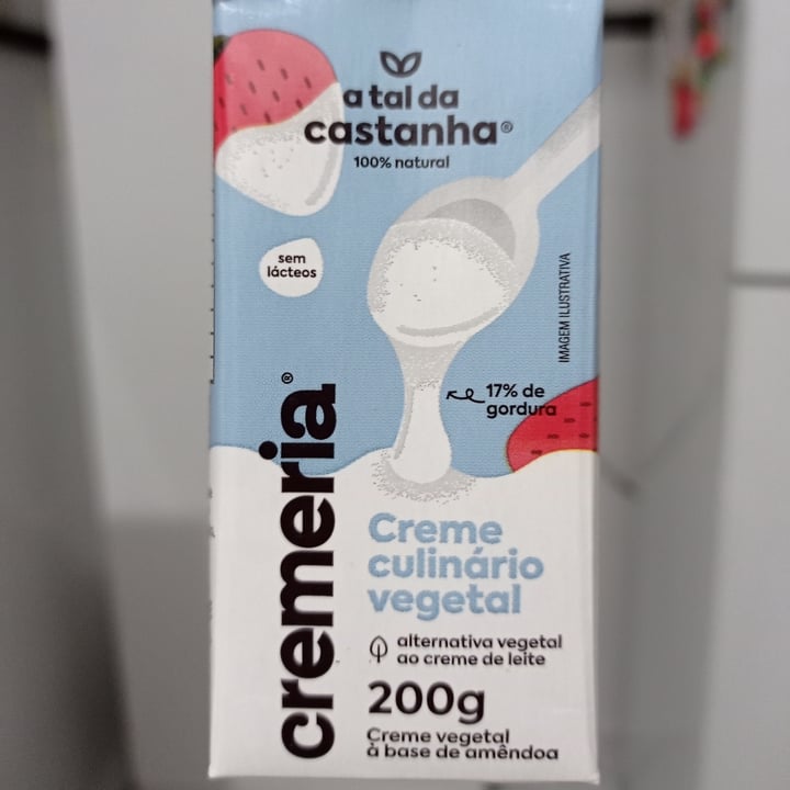photo of A Tal da Castanha creme vegetal shared by @crispedreira on  04 Jun 2022 - review