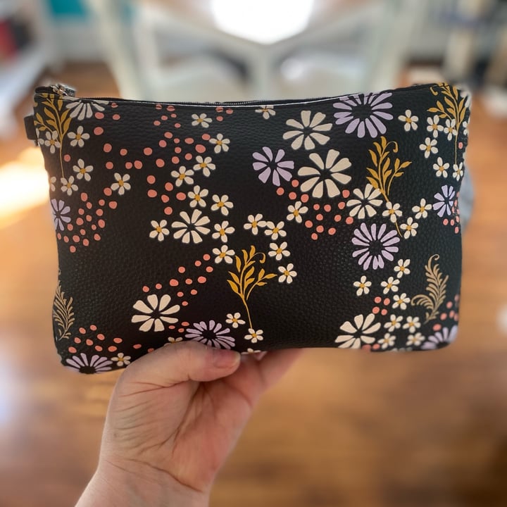 Thirty One makeup bag Review abillion