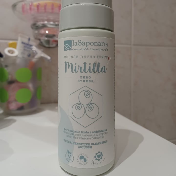 photo of La Saponaria Mousse detergente Mirtilla shared by @silvia9393 on  13 Apr 2022 - review