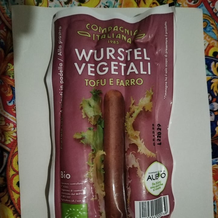 photo of Compagnia Italiana Würstel vegetali tofu e farro shared by @negas on  15 Sep 2022 - review