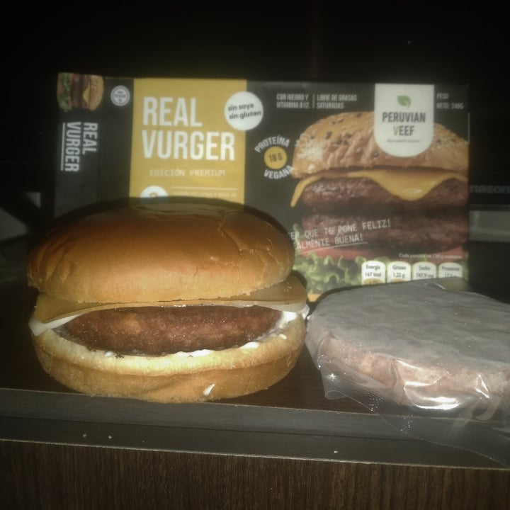 photo of Peruvian Veef Real Vurger shared by @alessa182 on  13 Dec 2021 - review