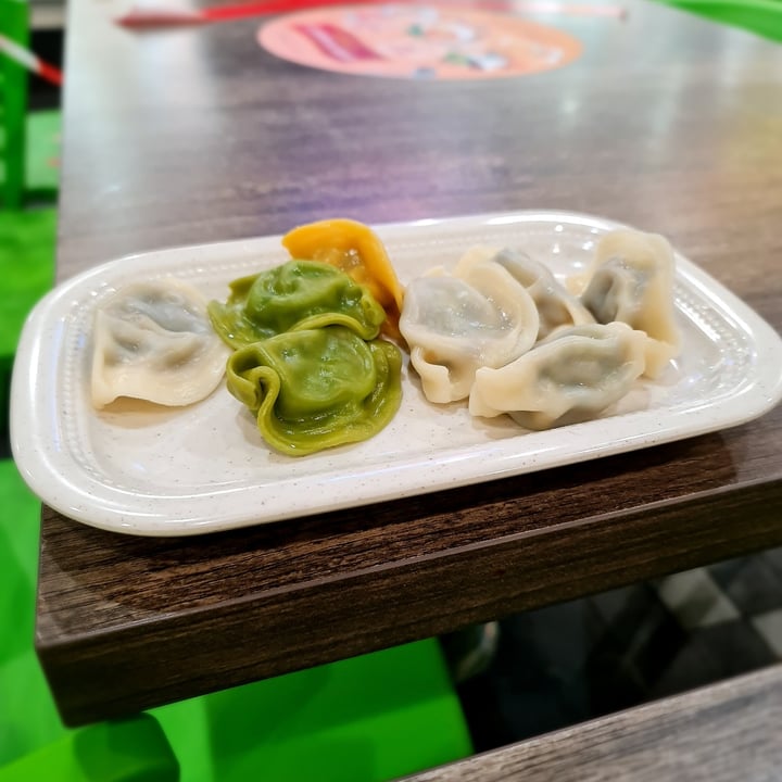 photo of Bao Su Zhai 寶素齋 Vegan dumplings shared by @parismelody on  20 Jul 2021 - review