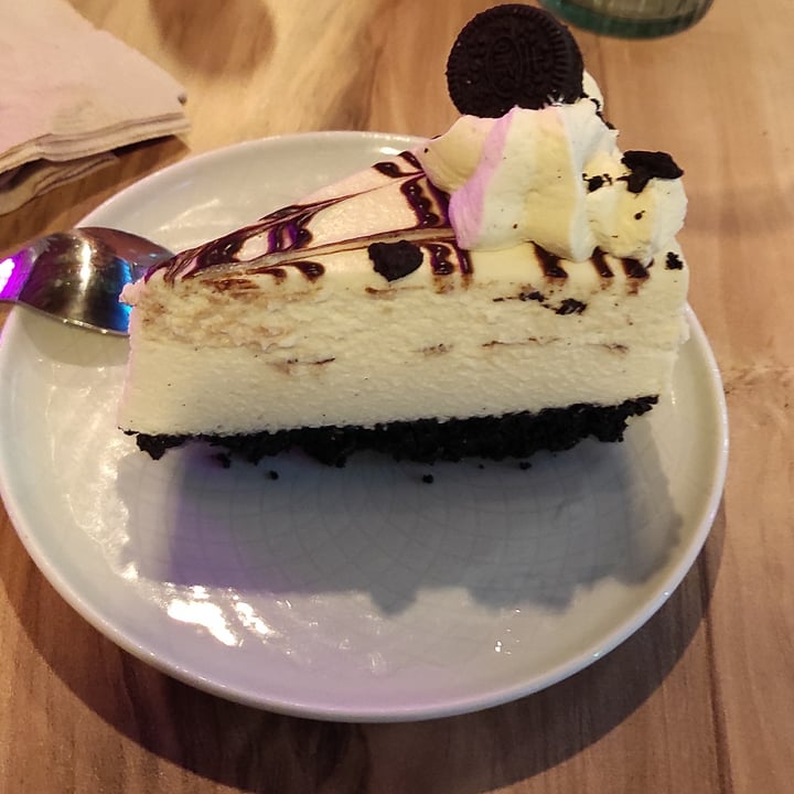 photo of EnVie Vegan No-Cheesecake shared by @lelepolly on  13 Jun 2022 - review