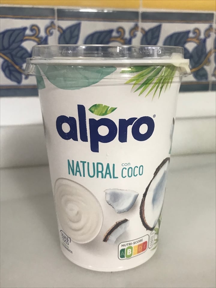photo of Alpro Natural Con Coco Yogurt shared by @mariapm on  25 Jan 2020 - review