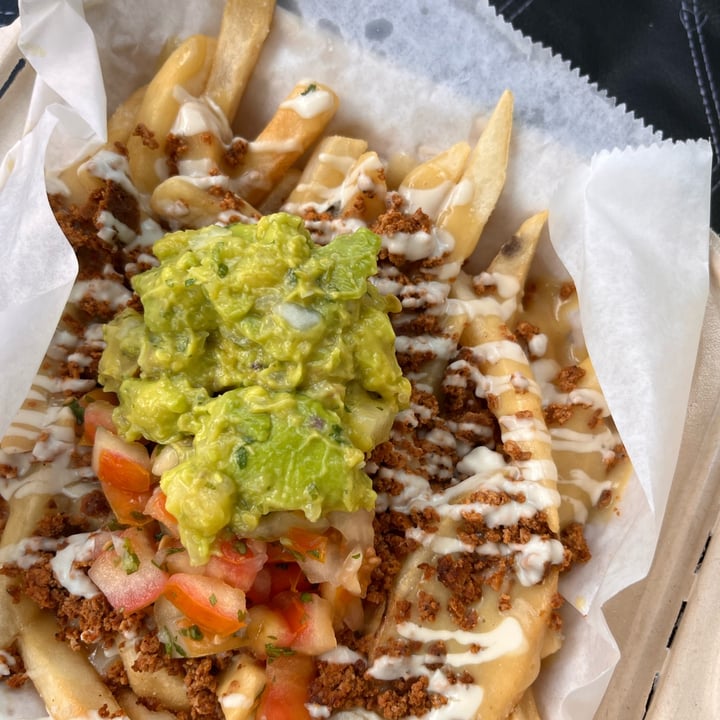 photo of Gordos Vegan fries shared by @jessicapalomino on  28 Aug 2022 - review