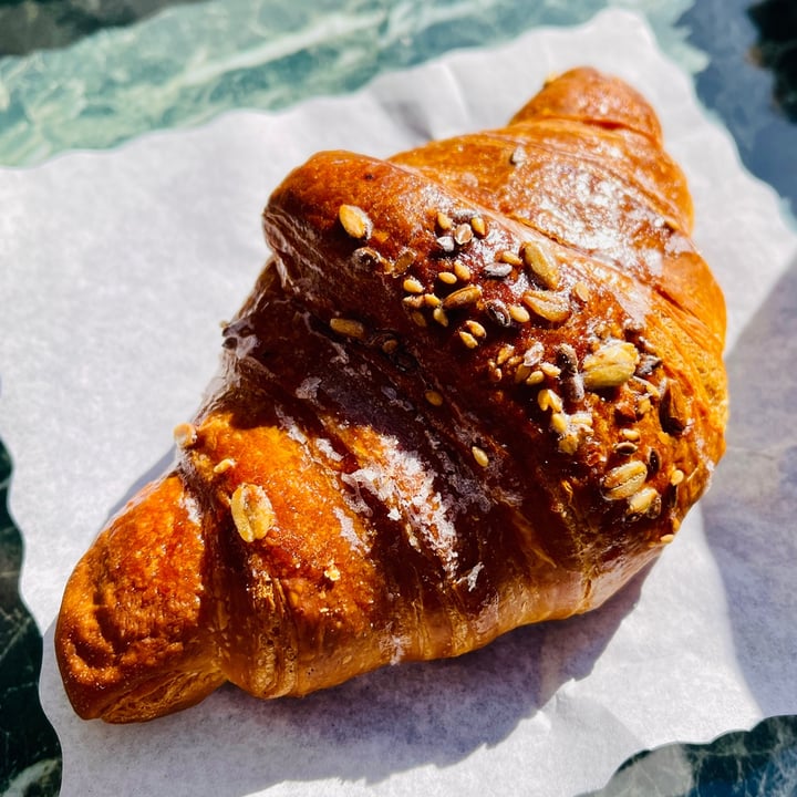 review photo of andracchio Bar Croissant vegano shared by @moredesign on 14 Apr 2022 - review