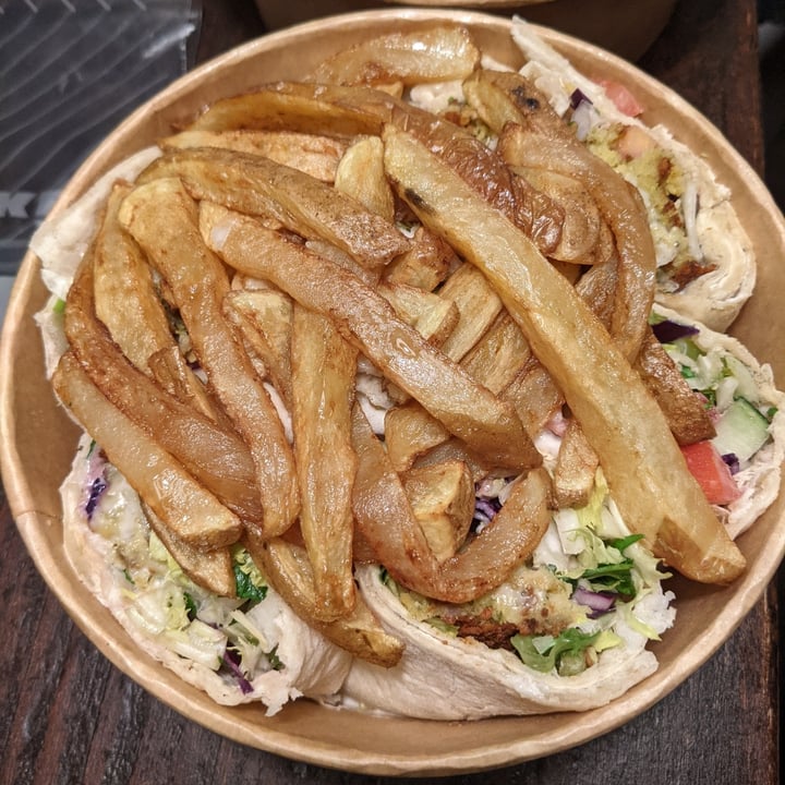 review photo of Santo Falafel Entrados shared by @erikarhcp on 21 Nov 2021 - review