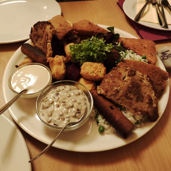 review photo of Napfényes Restaurant and Confectionery Sharing platter for 2 shared by @elisinwonderland on 11 Mar 2022 - review