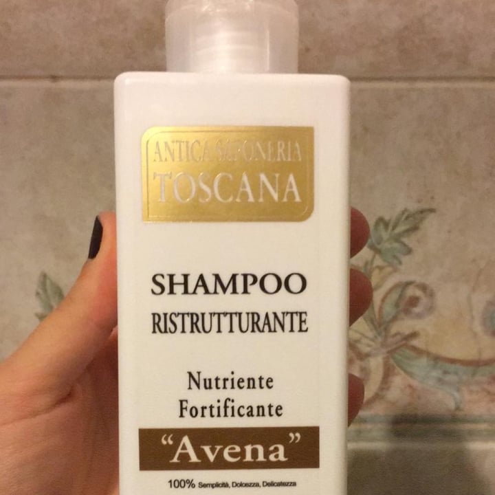 photo of Antica saponeria  Toscana Shampoo Ristrutturante Avena shared by @enrico on  25 Apr 2021 - review