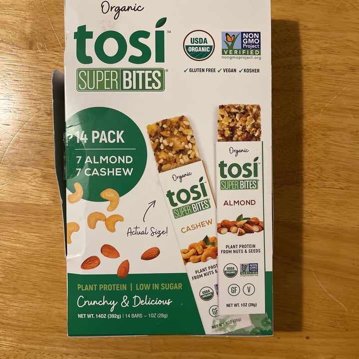 photo of Tosí Almond dragonfruit super bites  shared by @lulu4theanimals on  20 Aug 2021 - review