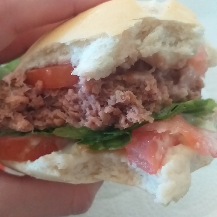 photo of Beyond Meat Beyond Burger Plant-Based Patties shared by @melinamelinacc on  04 Dec 2022 - review