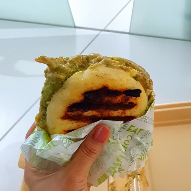 Photo of the dish “Arepa Reina Pepiada”