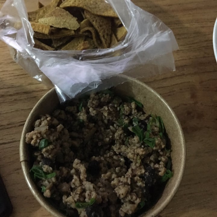 photo of Let it V - Vegan Sushi Chili nacho shared by @braldo on  09 Jul 2020 - review