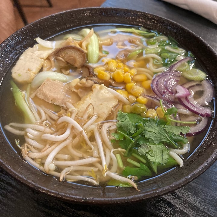 photo of Linh's Vegan Corner Rare Ramen shared by @abi88 on  15 Apr 2022 - review