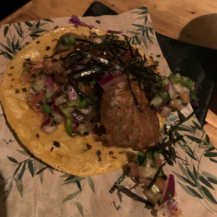 photo of Gallo Santo Taco tofish shared by @helenpfuertes on  05 May 2022 - review