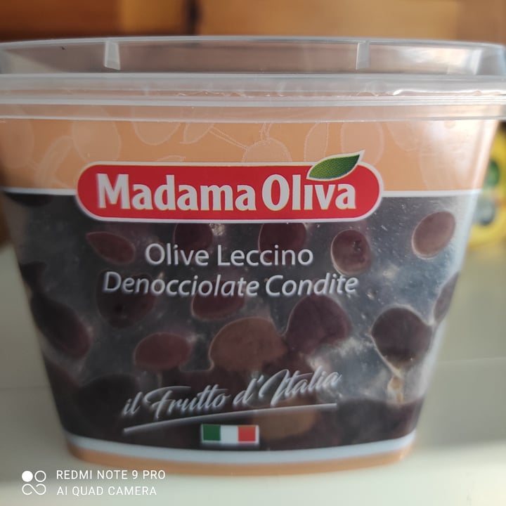 photo of Madama Oliva Olive Leccino shared by @robyald on  02 Jun 2021 - review