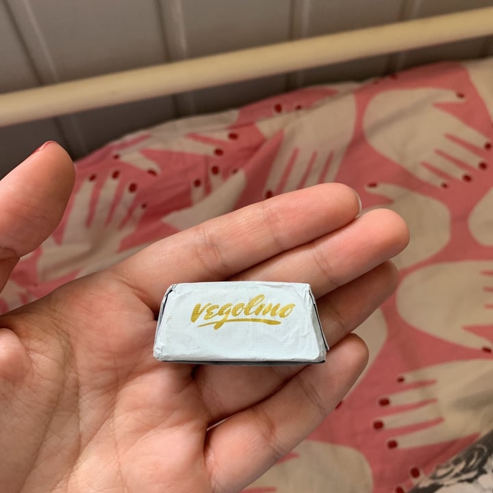 review photo of Vego Vegolino Fine Hazelnut Chocolate Pralines shared by @claucordia on 22 May 2020 - review