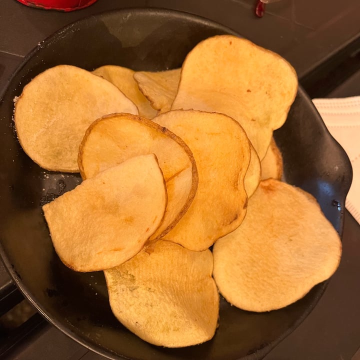 photo of Lord Tonino Pub Vomero Patatine fritte chips shared by @charlotteauxfraises on  03 Jul 2022 - review