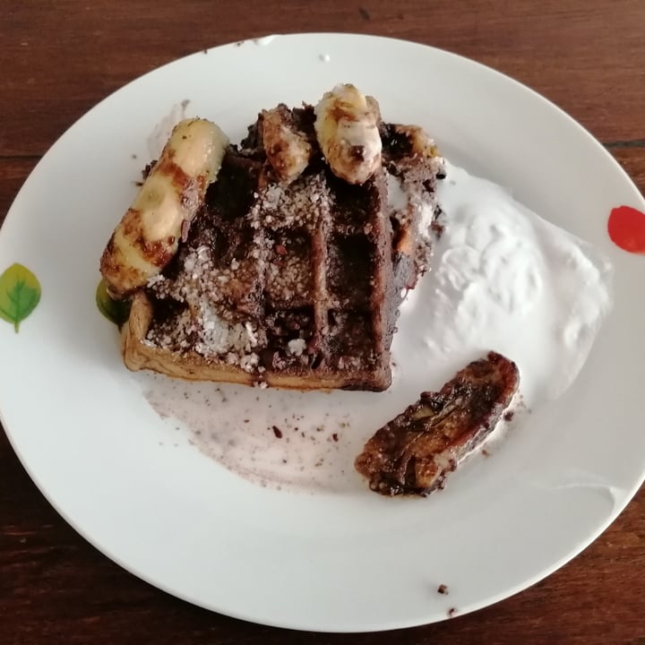 photo of Lexi's Healthy Eatery Choc chip Waffles shared by @twohappyrescuemutts on  14 Aug 2021 - review