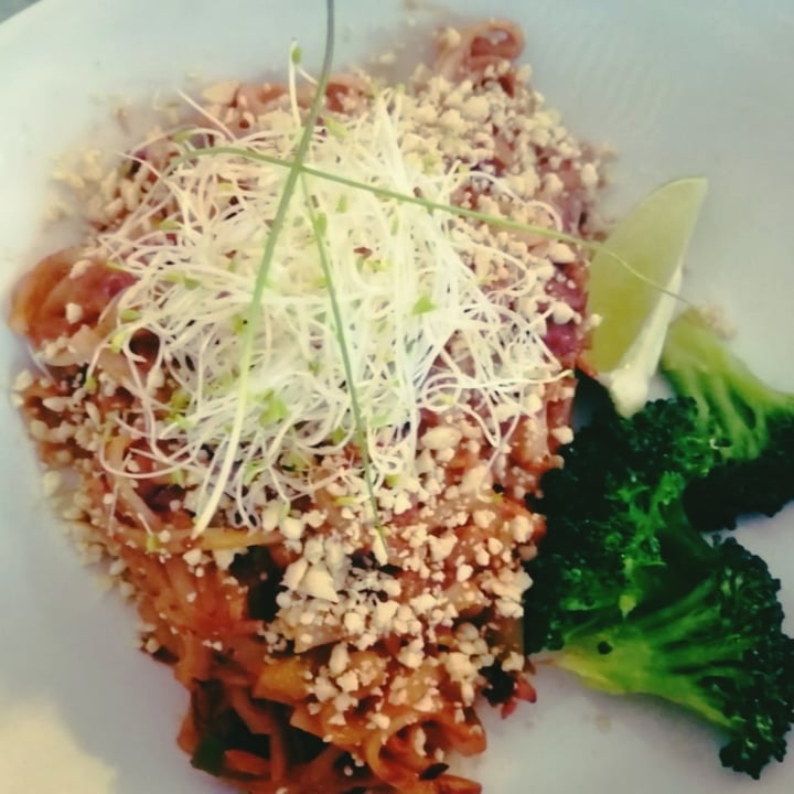 photo of Vegamo MX Pad thai shared by @danyshelb on  17 Jul 2020 - review