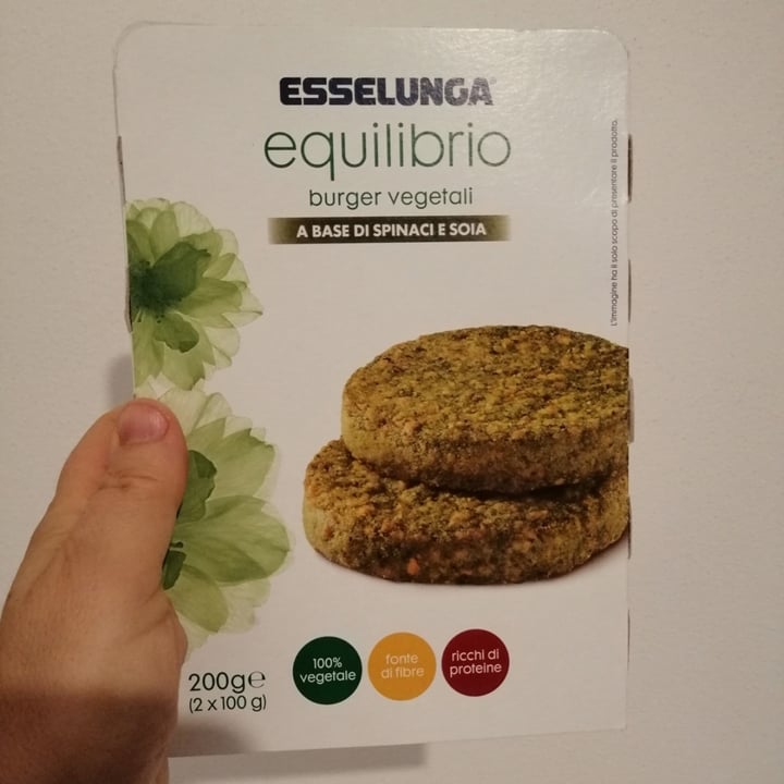 review photo of Esselunga Burger vegetali a base di spinaci e soia shared by @cycadee on 07 Jun 2022 - review