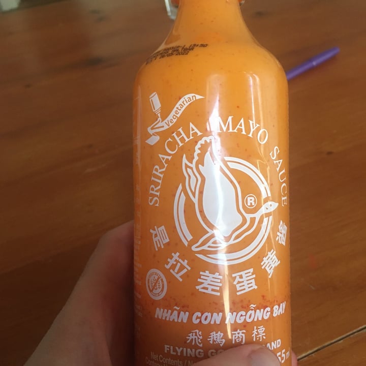 review photo of Sriracha Mayo sauce shared by @noahhoop on 27 Jul 2021 - review