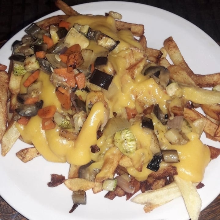 photo of Pola Papas con cheddar y vegetales shared by @camideom on  16 Jan 2022 - review