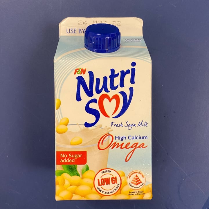 photo of Nutrisoy Fresh Soya Milk with High Calcium Omega shared by @redflannel on  09 Mar 2022 - review