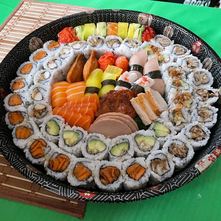 photo of Tenon Vegan Sushi Sushi platter shared by @sara18 on  26 Nov 2021 - review