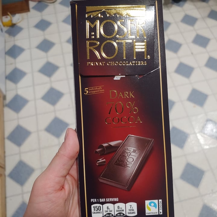 photo of Moser Roth Finest dark 70% cocoa shared by @adriana1209 on  21 Nov 2021 - review