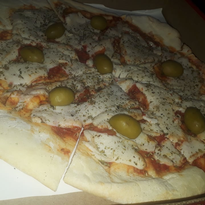 photo of Empanadas de 10 - San Justo Pizza Muzzarella A La Piedra shared by @minnievegana on  20 May 2020 - review