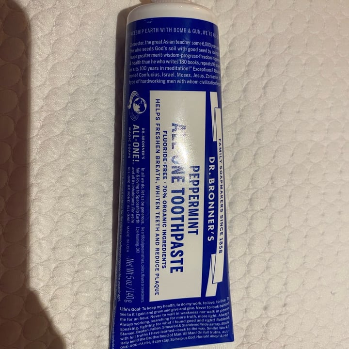 photo of Dr. Bronner's Peppermint Toothpaste shared by @karenrp on  18 Oct 2021 - review