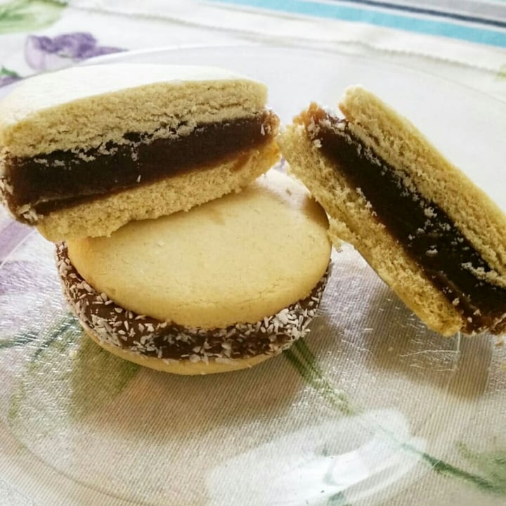 review photo of Felices Las Vacas Alfajor Maicena shared by @smavegan on 19 Jan 2021 - review