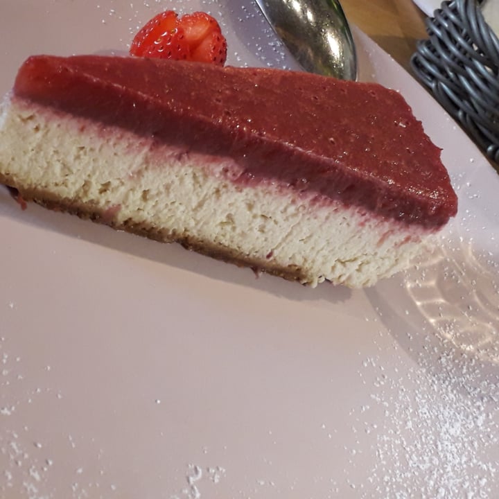 photo of Veganic Torta alle fragole shared by @lagio on  15 Aug 2022 - review
