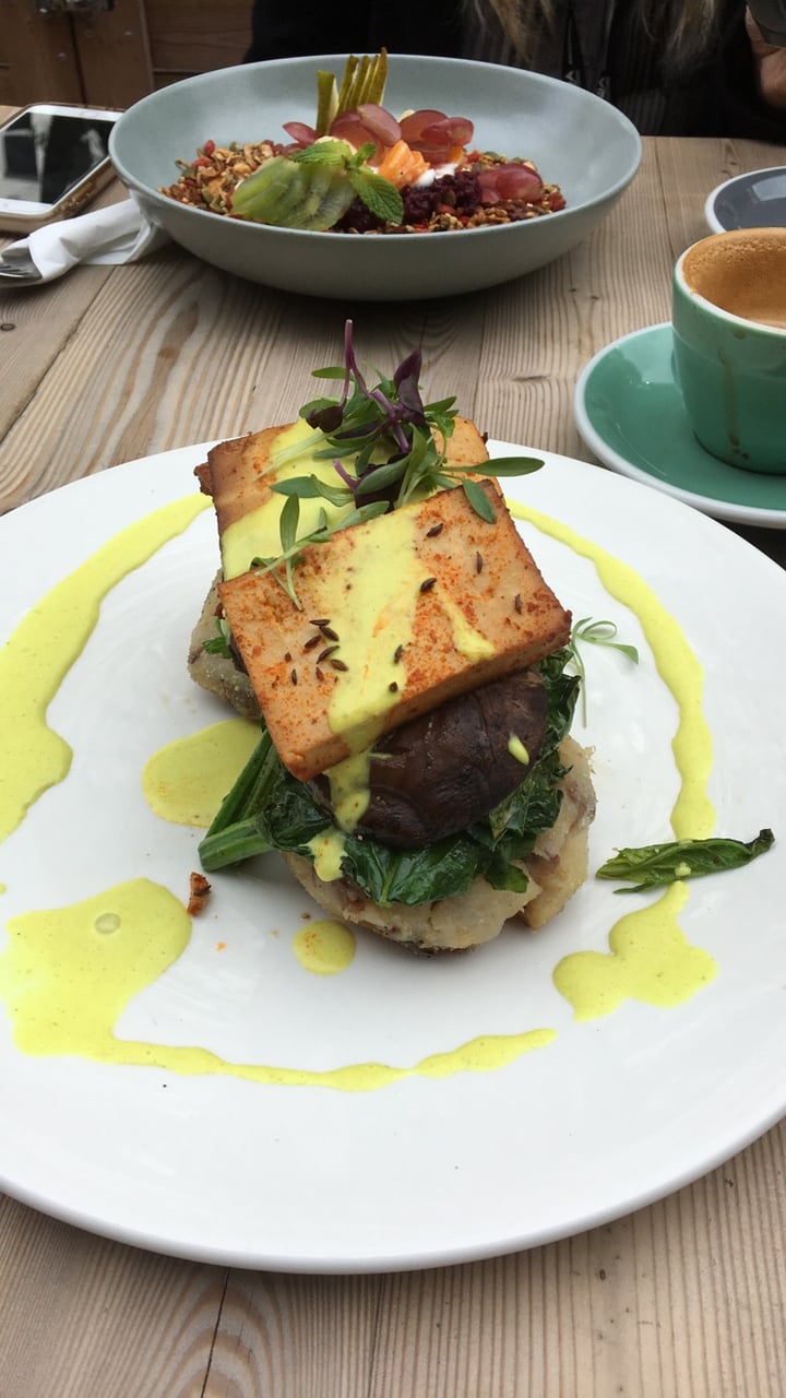 review photo of Seize Vegan benny shared by @thegreenveganqueen on 27 Mar 2018 - review