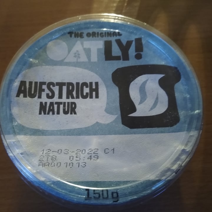 photo of Oatly Aufstrich natur shared by @alexsea on  18 Dec 2021 - review