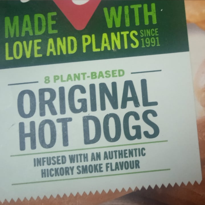 photo of Fry's Family Food Original hot dogs shared by @peanutqueen on  10 Jan 2023 - review