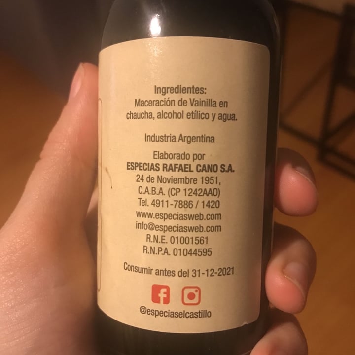 review photo of El Castillo Extracto De Vainilla Natural shared by @rochivazquez on 30 Mar 2020 - review