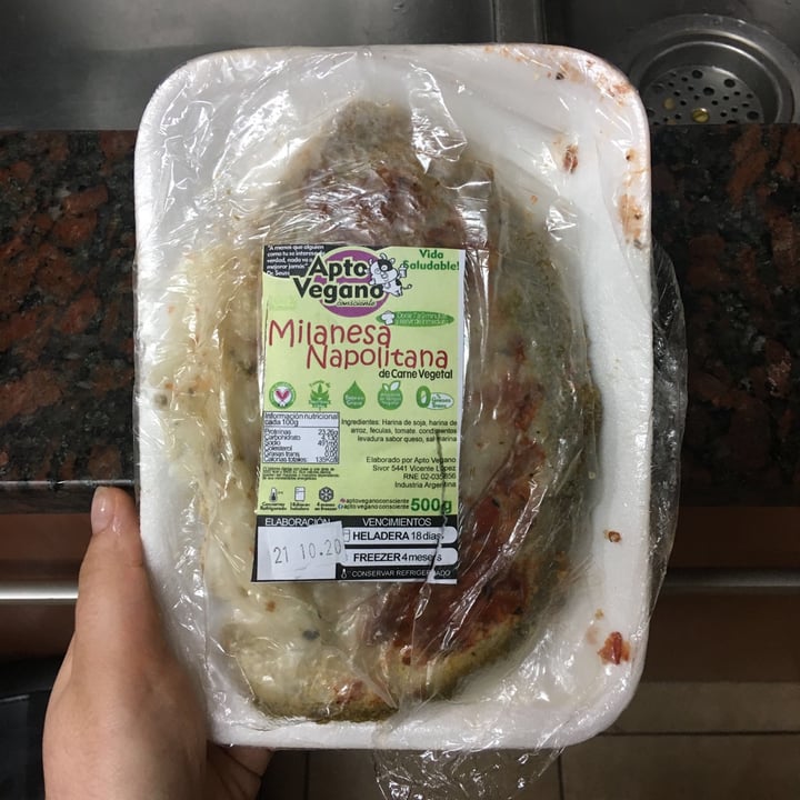 review photo of Apto Vegano Consciente Milanesa Napolitana shared by @larapallotta on 25 Oct 2020 - review