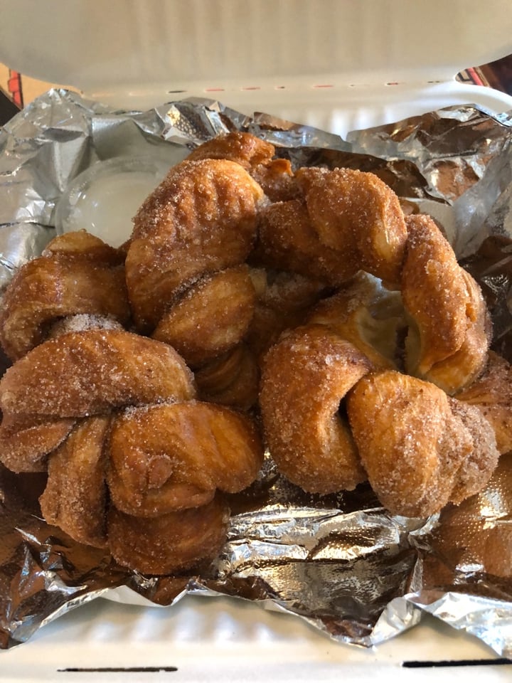 review photo of Johnny Rad's Pizzeria Tavern Donuts shared by @joyfully on 11 Apr 2020 - review